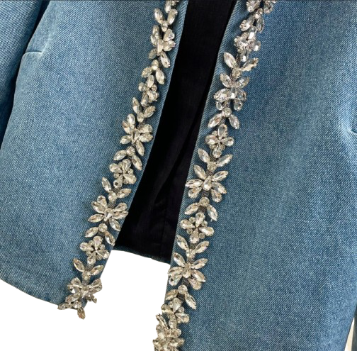 Cora Jacke