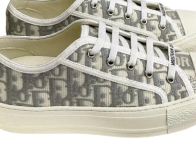 Ciara Sneakers