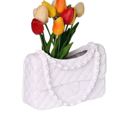 Kierna Vase