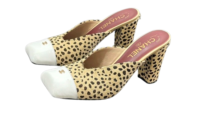 Colleen Heels