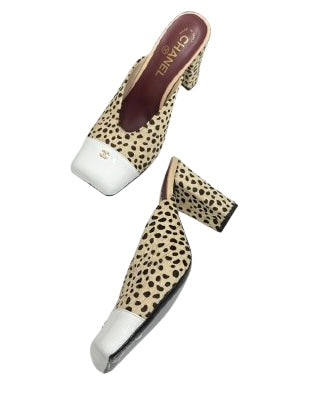 Colleen Heels