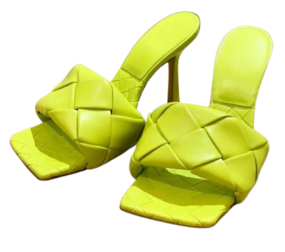 Nareen Heels