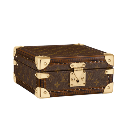 Noémie Case