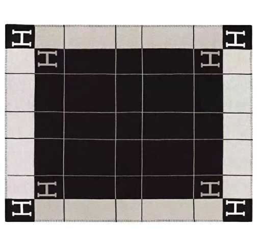 Xenia Blanket