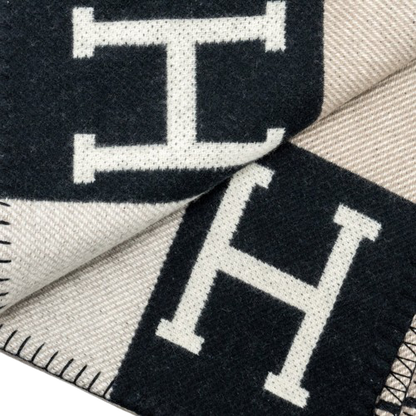 Xenia Blanket