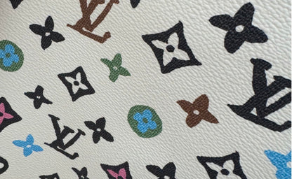 Tyla Pouch