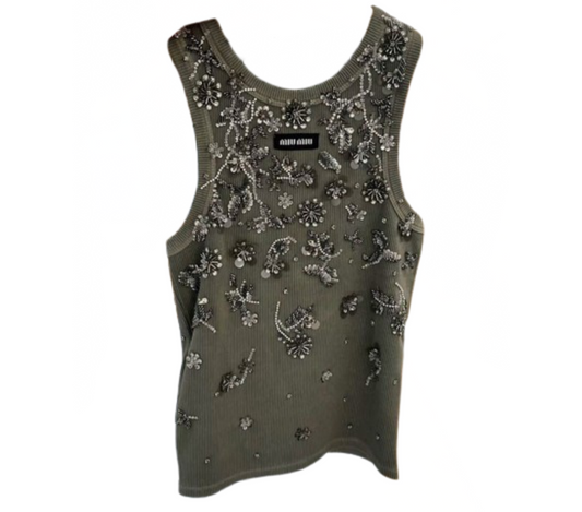 Larsa Tank