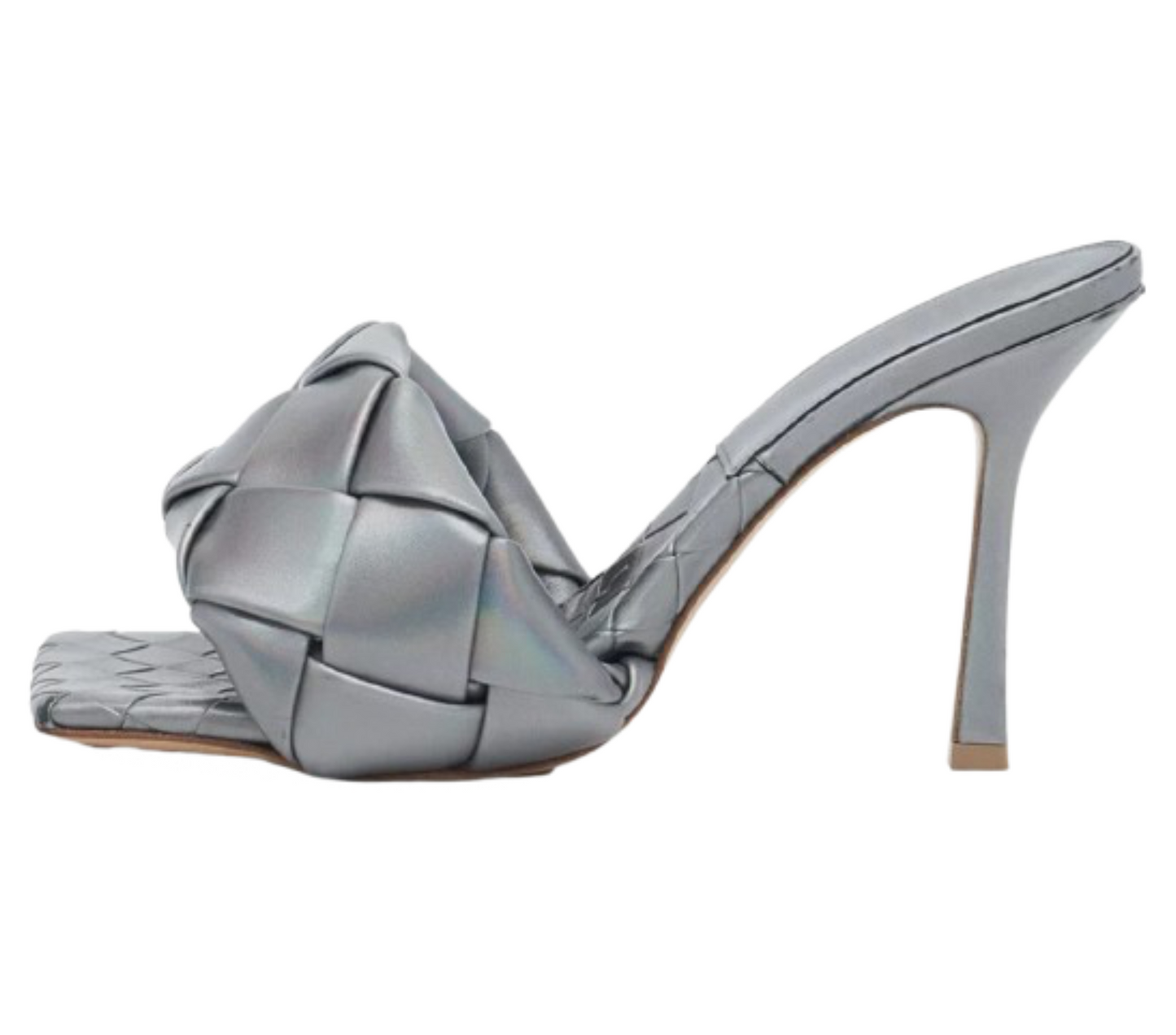 Nareen Heels
