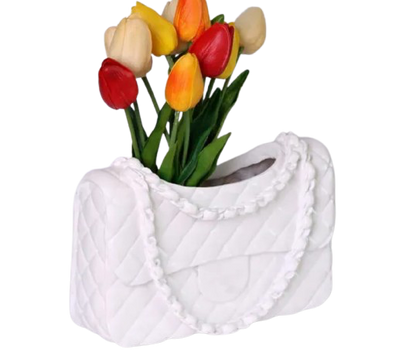 Kierna Vase