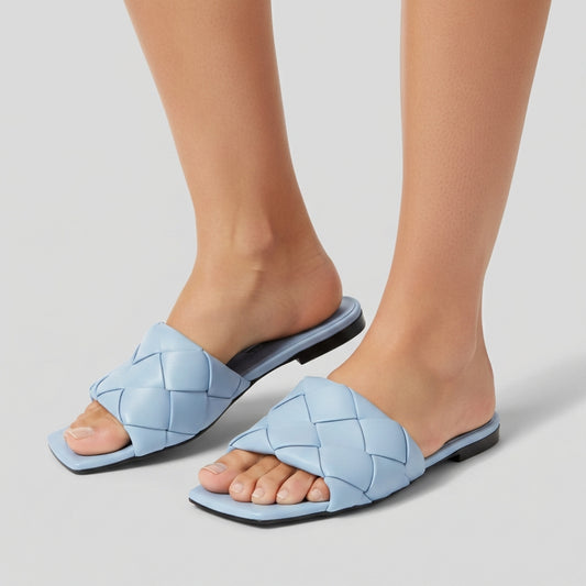 Maisey Slides